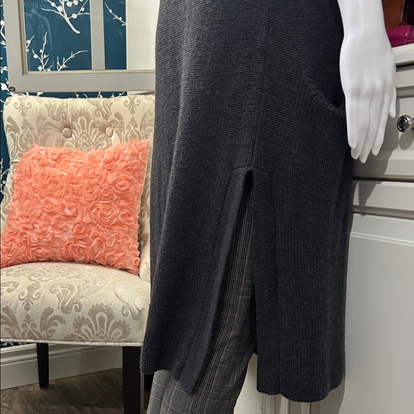 Wilfred Dark Gray Vest with Brown Belt - Picture 10 of 15